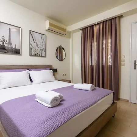 Roula Apartment *