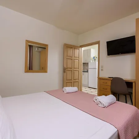 Apartament Roula Koinira